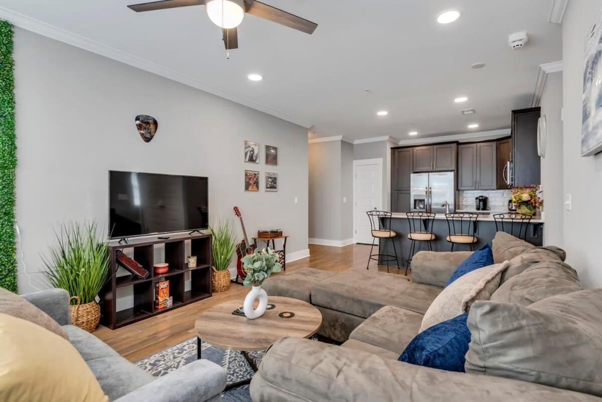 Modern Nations Condo - Walkable - 5 Mi Downtown Нэшвилл Экстерьер фото